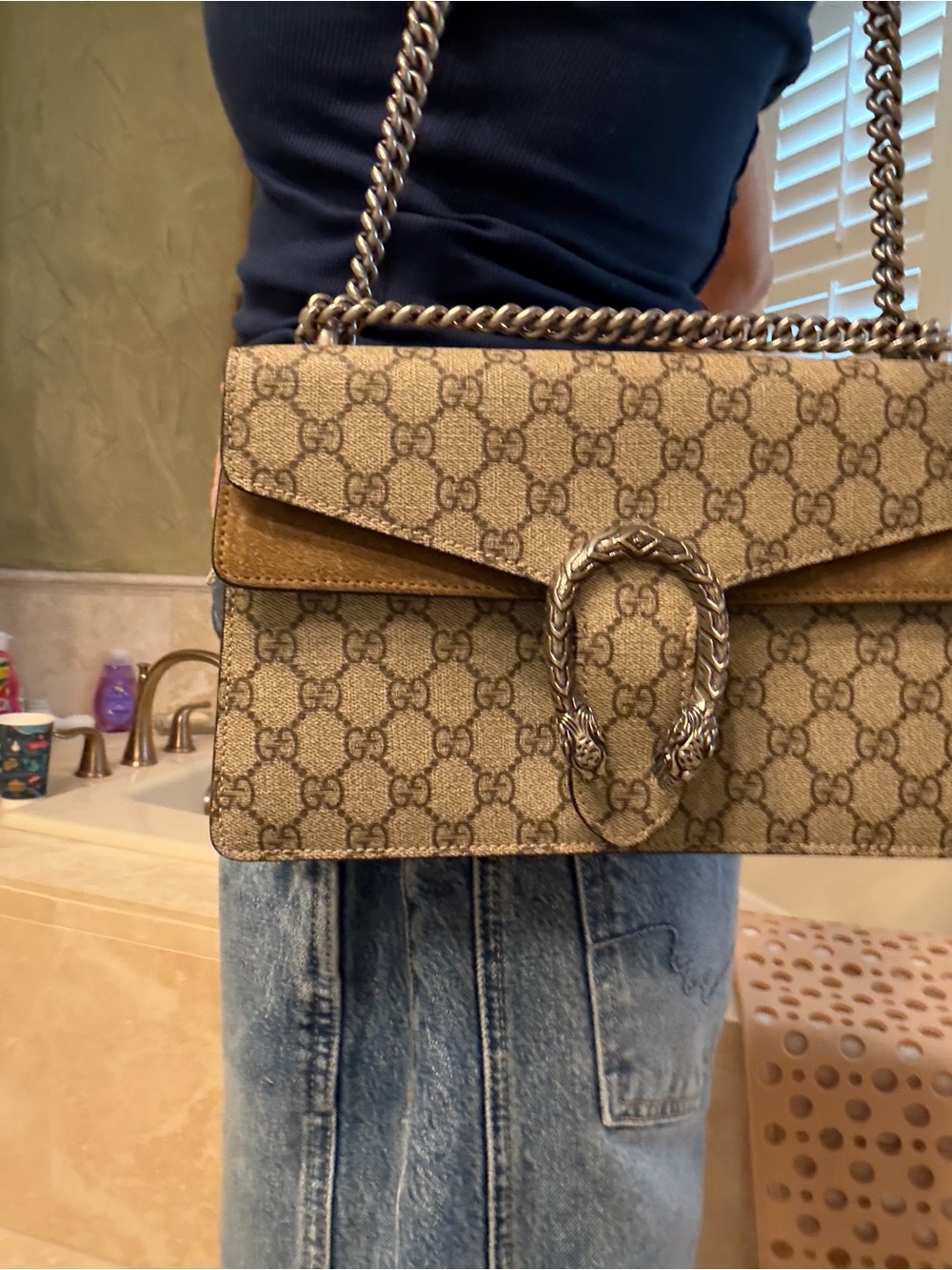 Gucci Beige GG Supreme Dionysus Shoulder Bag with Gold Hardware - Picture 4 of 13